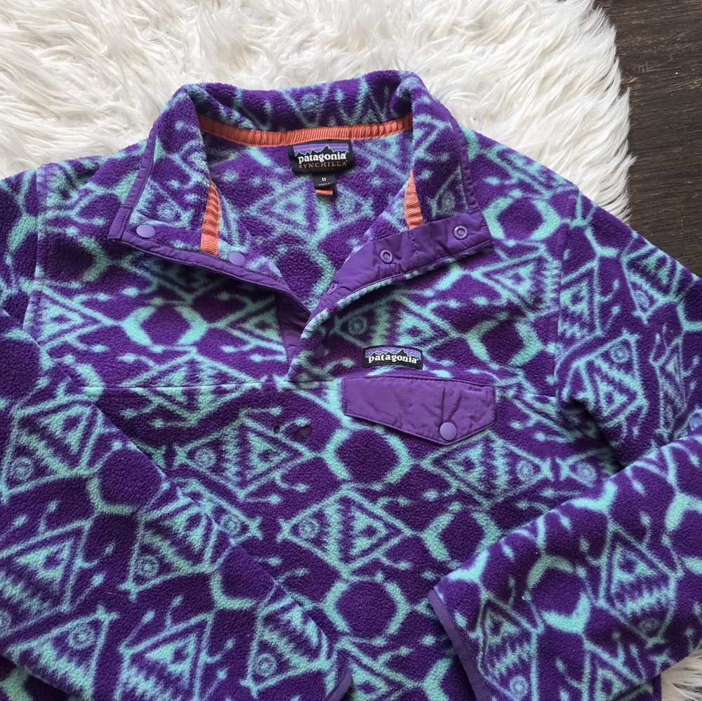 Patagonia Geometric Purple and Blue Fleece - Picture 5 of 6